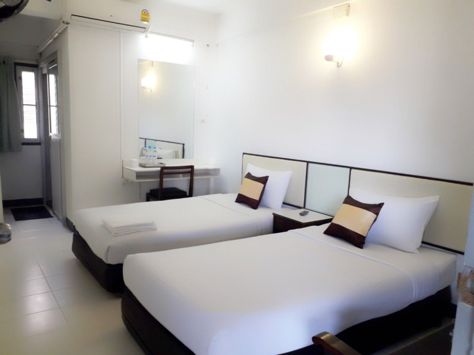 Bedroom 3, Northland House Hotel, Muang Chiang Mai