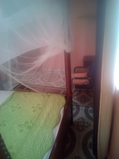 Bedroom 3, Roots Resort, Ndia