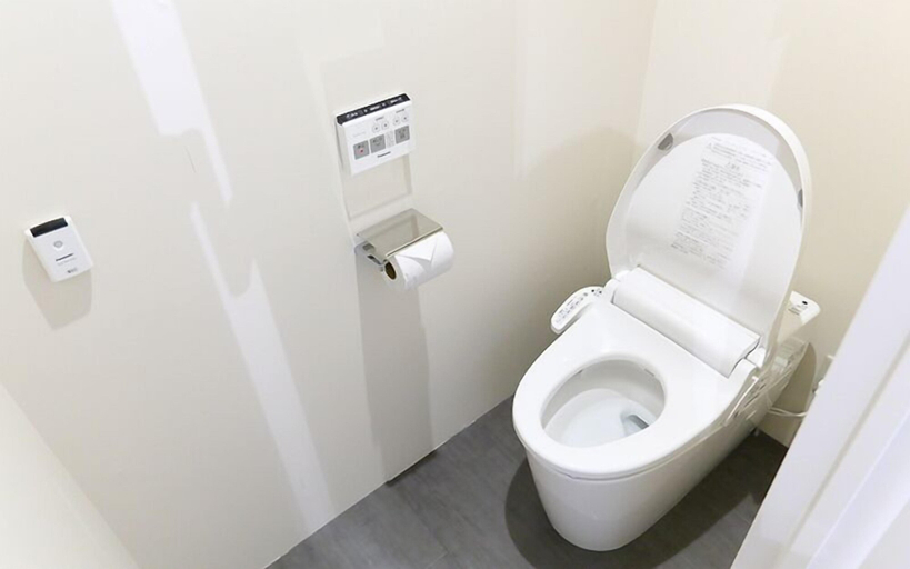Bathroom 19