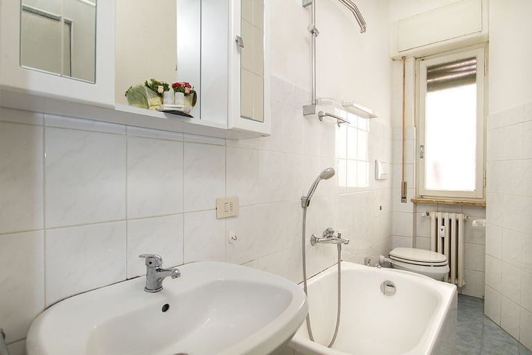 Bathroom 2, Impero House Rent - Cavour, Verbano-Cusio-Ossola