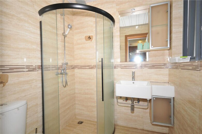 Bathroom 4, Sanya Qingjinghaiwan Apartment, Sanya