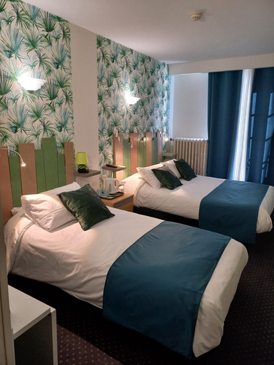 Bedroom 3, Hôtel Le Centre, Vendée