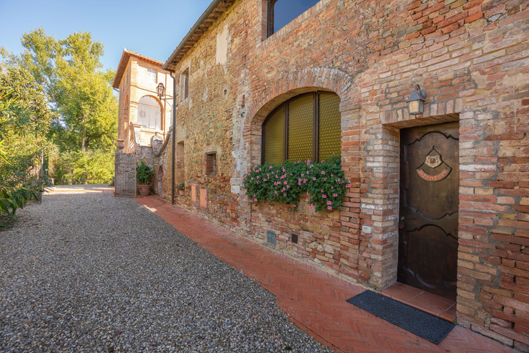Exterior & Views 2, Residence Borgo San Lorenzo a Linari, Siena