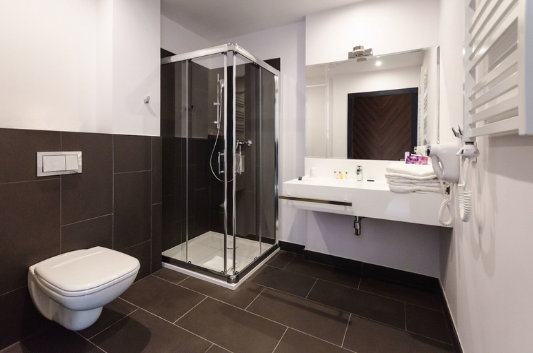 Bathroom 4, Diune Resort, Kołobrzeg