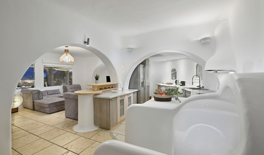 Food & Drinks 5, Paraga Scorpios Villa1 hot tub 7 Mins Walk to Beach by Calypso Sunset Villas, South Aegean