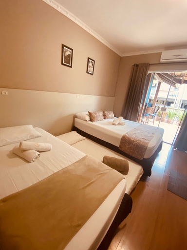 Bedroom 3, Hotel Lorimar, Penha
