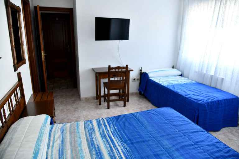 Bedroom 2, Hotel Maruxa, Pontevedra