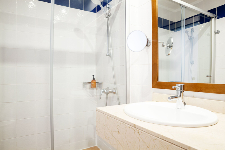 Bathroom 5, Sunprime Atlantic View Suite & Spa, Las Palmas