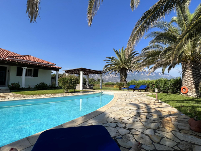 Room 5, Villa Ermis in Spartia, Ionian Islands