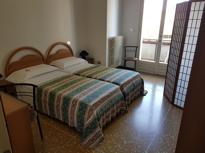 Bedroom 3, Albergo Triana e Tyche, Bologna