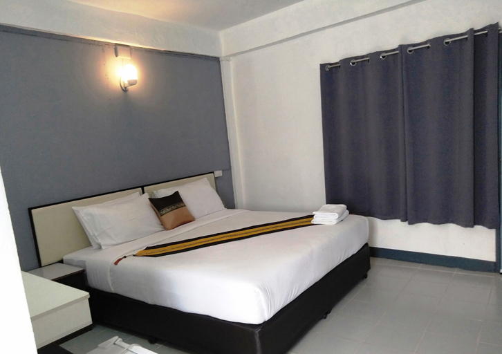 Bedroom 3, Northland House Hotel, Muang Chiang Mai