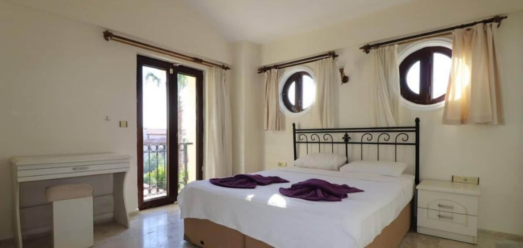 Room 2, Villa XT15 by JoyLettings, Fethiye