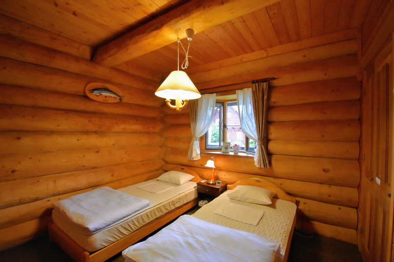 Bedroom 3, Canadian Log Cottage TAKITARO, Azumino