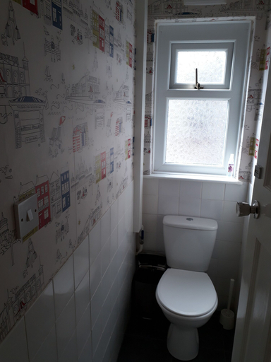 Bathroom 3, Shenandoah House, Kent