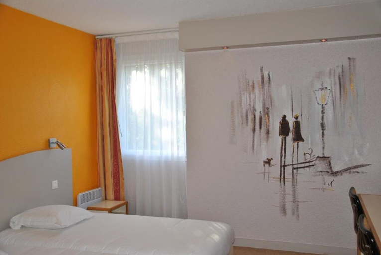 Bedroom 3, Hôtel Cositel Coutances, Manche