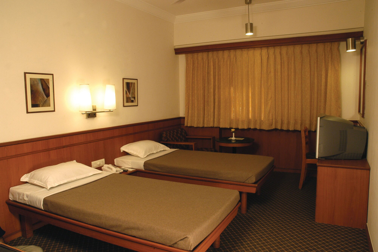 Bedroom 3, Skylon Hotel, Ahmadabad