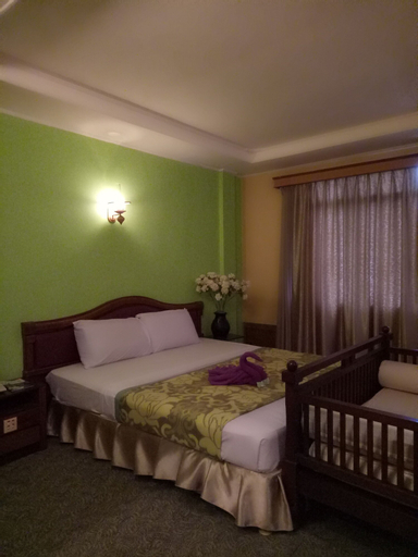 Bedroom 26