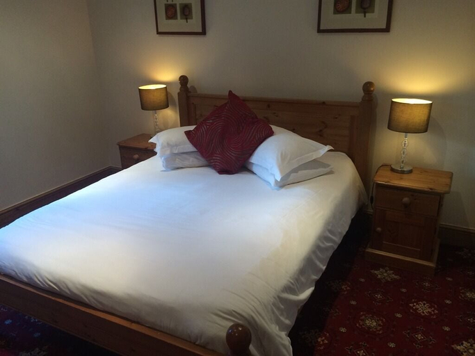 Bedroom 3, Hunters Lodge Inn, Somerset