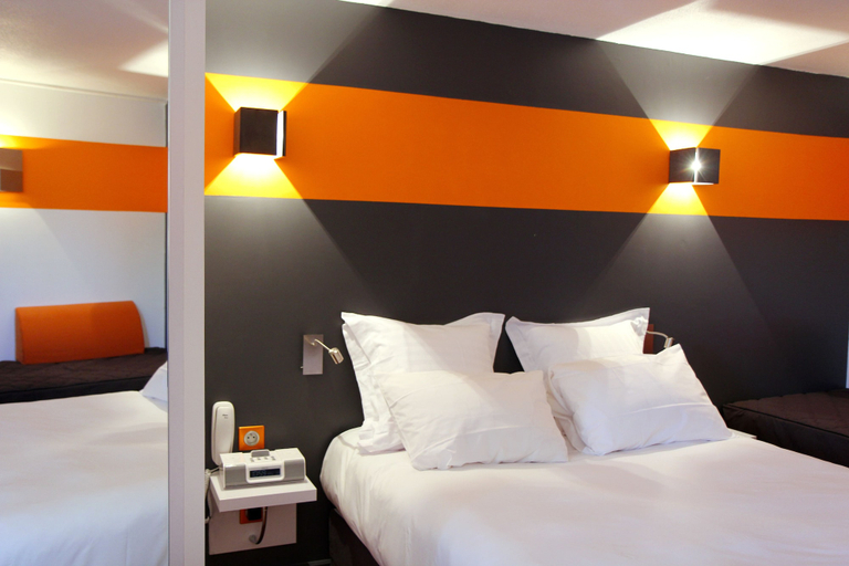 Bedroom 4, Best Western The Wish Versailles, Yvelines