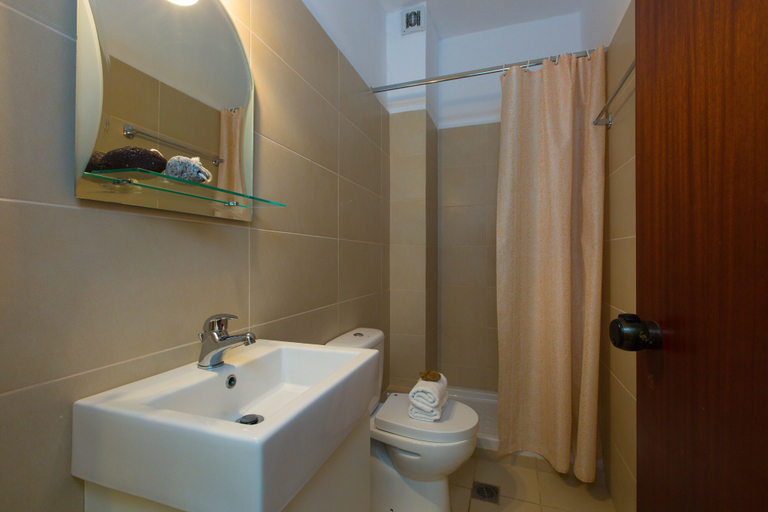 Bathroom 4, Eltina Hotel, Crete