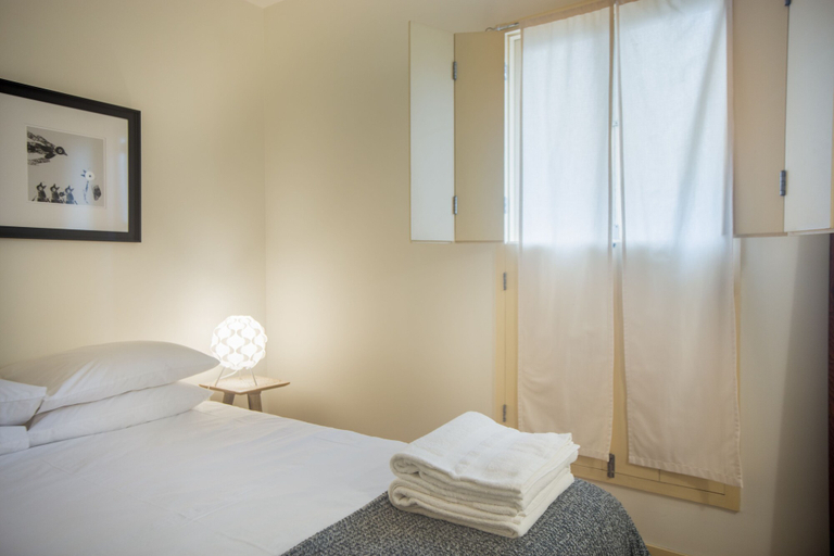Bedroom 3, Lapa 101 by Soulsharing, Porto