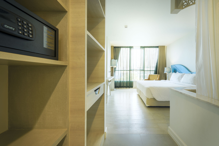 Bedroom 8