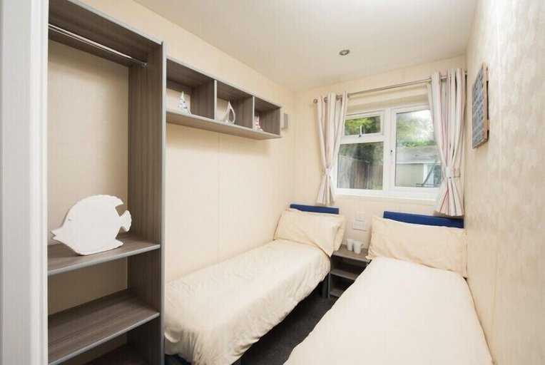 Bedroom 3, Sandy Glade Holiday Park, Somerset