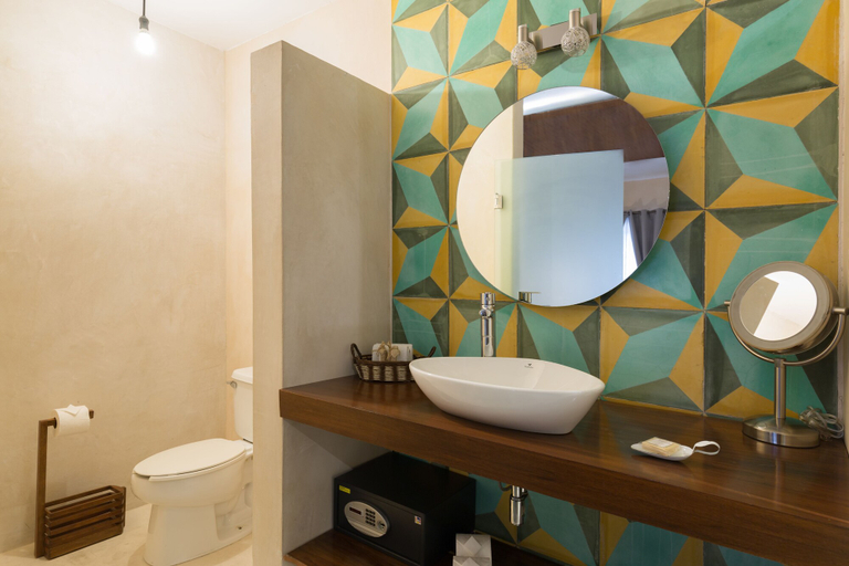 Bathroom 5, Quinta Margarita, Boho Chic Hotel, Cozumel