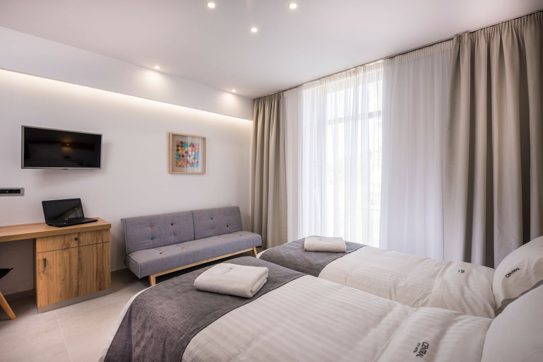 Bedroom 3, Central City Hotel, Crete