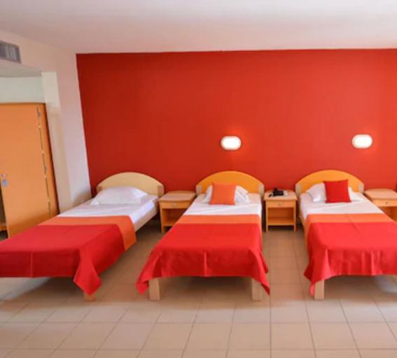 Bedroom 2, Centre International de Séjour - Hostel, Fort-de-France