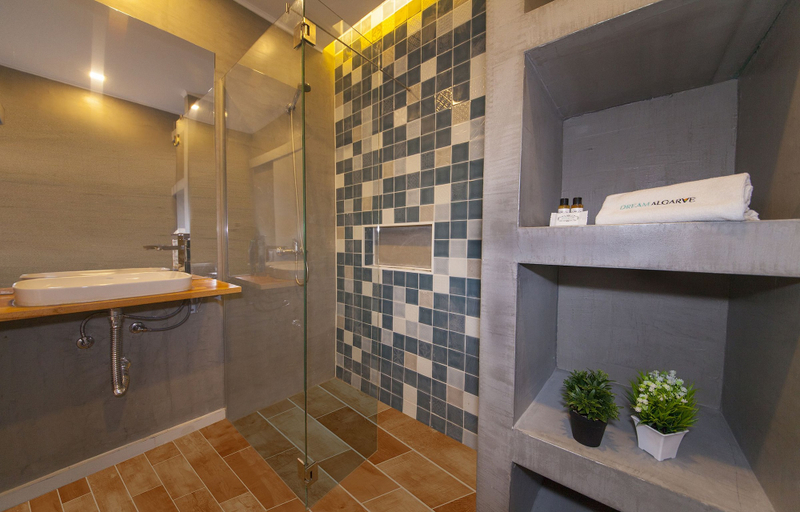 Bathroom 4, A30 - Tamar Ground- Floor Flat by DreamAlgarve, Lagos