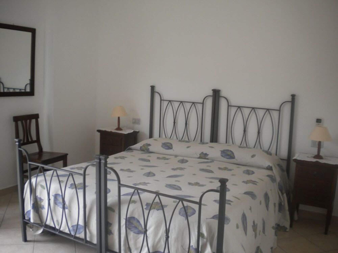 Bedroom 2, Agriturismo La Mancosa, Salerno