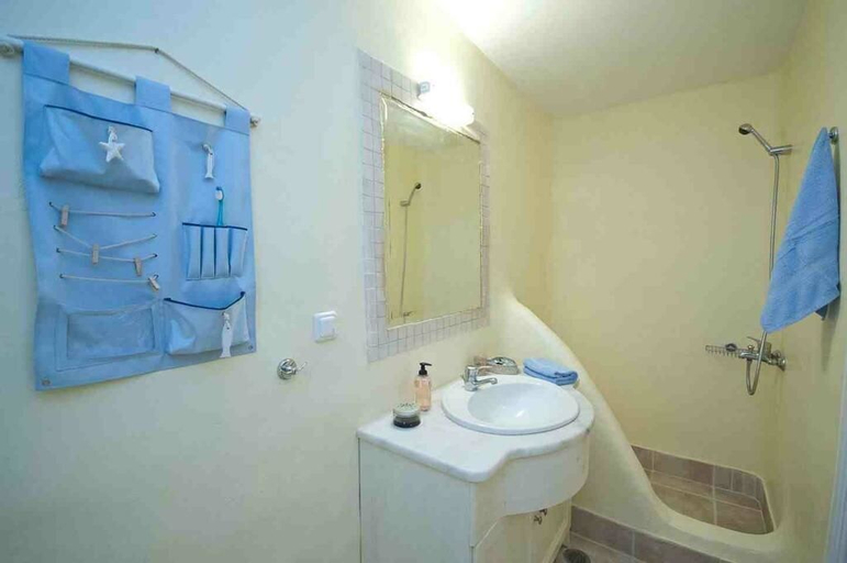 Bathroom, Villa Iva, South Aegean