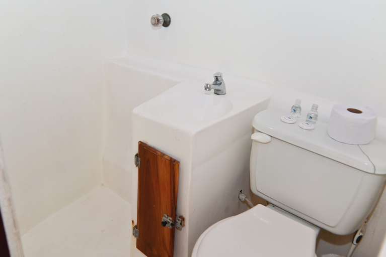 Bathroom 4, Isla del Pirata - Oficina de Reserva, Cartagena de Indias