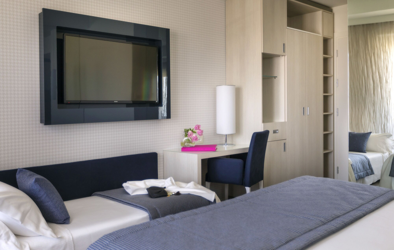 Bedroom 3, Hotel Nautico, Rimini
