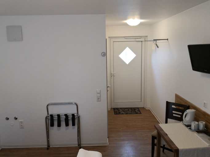 Bedroom 4, Gästehaus zum Lamm Garni, Alb-Donau-Kreis