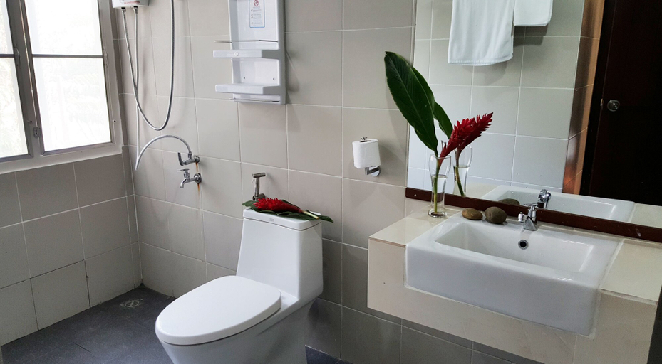 Bathroom 3, Vang Vieng Eco Lodge, Vangvieng