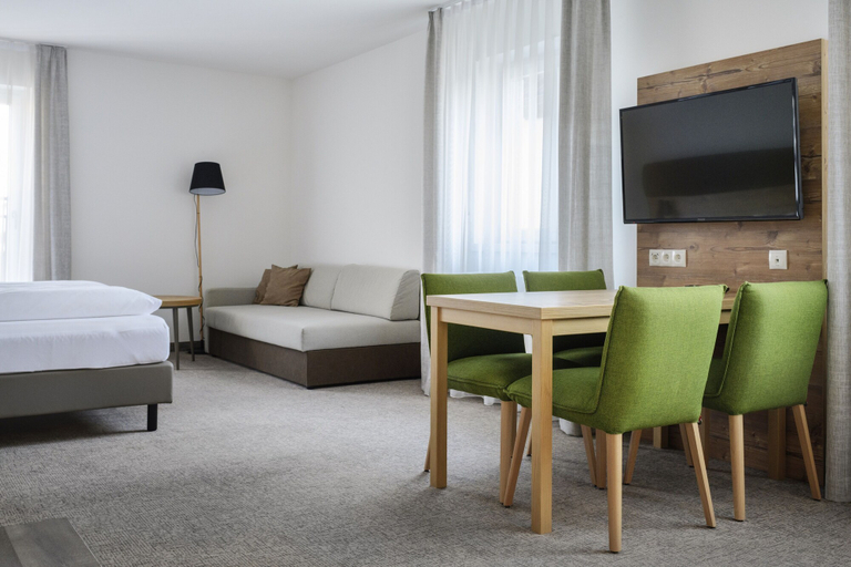 Bedroom 4, ApartHotel Rose Ellwangen, Ostalbkreis