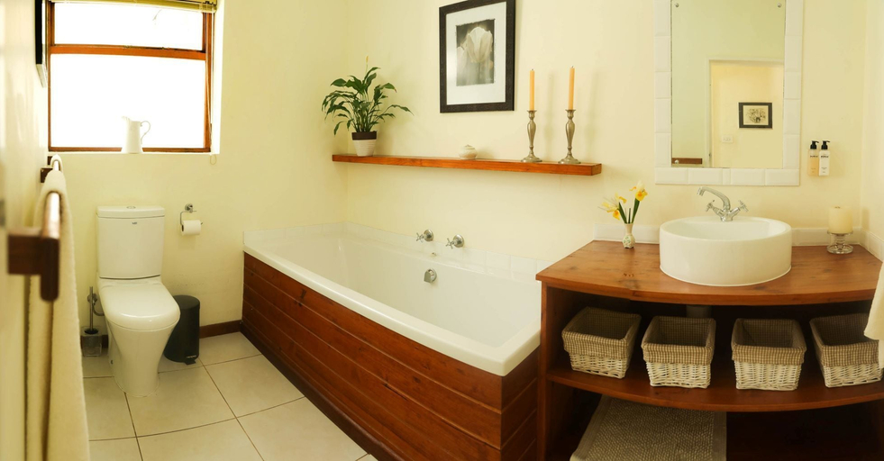 Bathroom, Constantia Villa, City of Cape Town