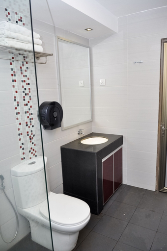 Bathroom 4, Signature Hotel, Kuantan