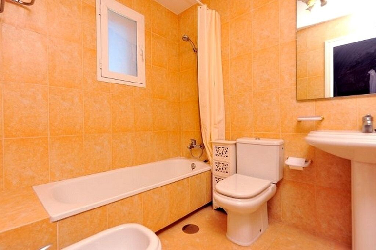 Bathroom 4, Riviera Del Sol Las Flores, Málaga