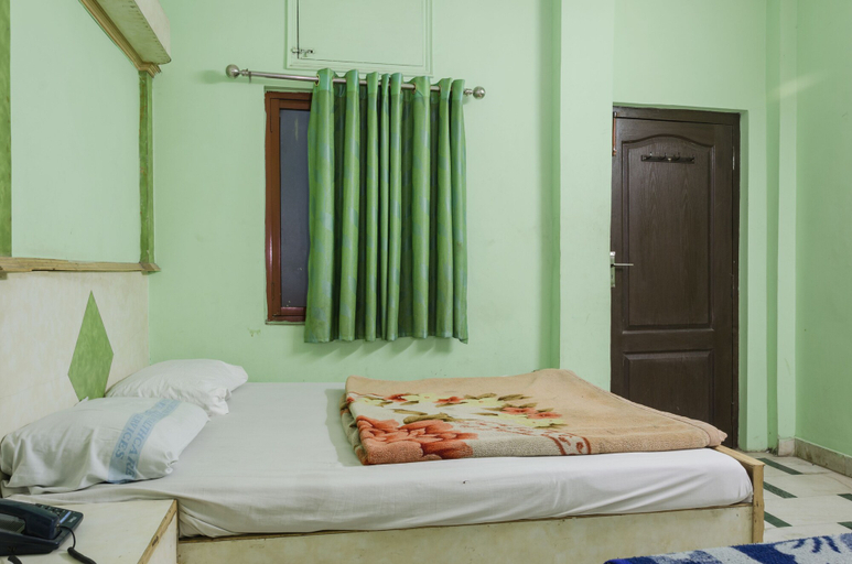Bedroom 4, Hotel Neha Inn, Delhi