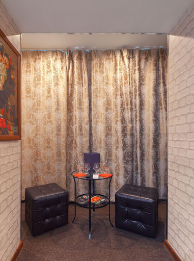 Others 4, Hotel Randevu Pionerskaya, Western