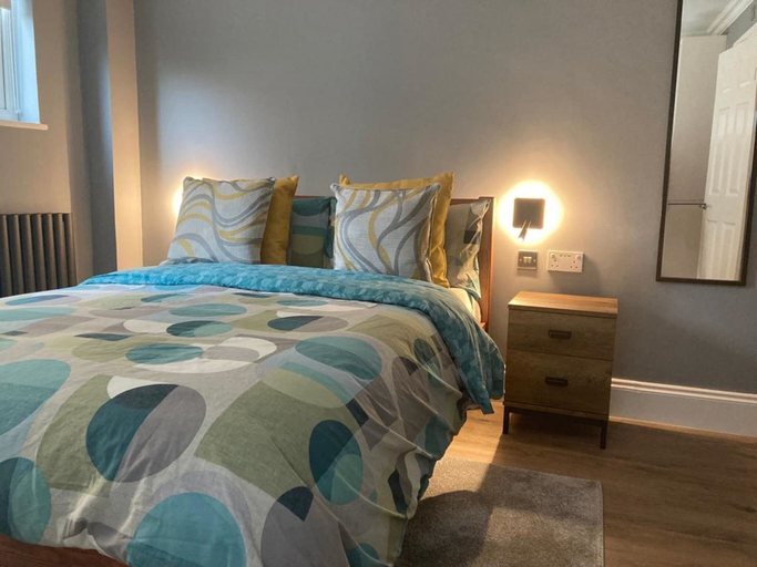 Bedroom 3, Charlotte Guest House, London