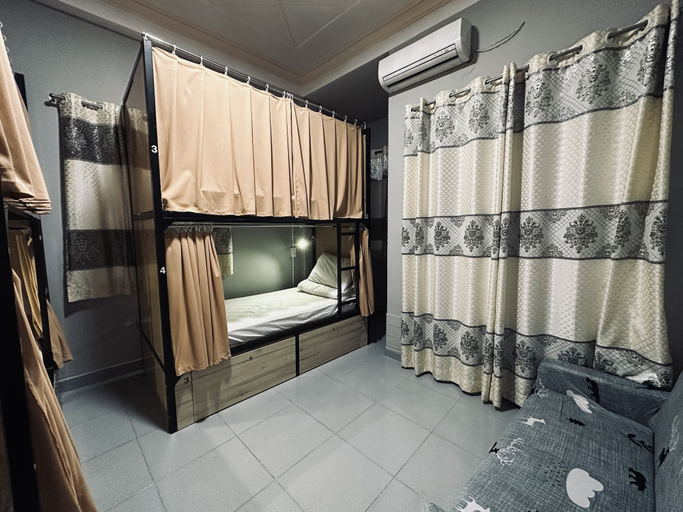 Bathroom 5, Alleyway Hostel - Adults Only, District 1