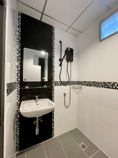 Bathroom 3, Klaang Muang Hotel Rayong, Muang Rayong