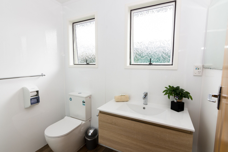 Bathroom 5, Kaitaia Motor Lodge, Far North