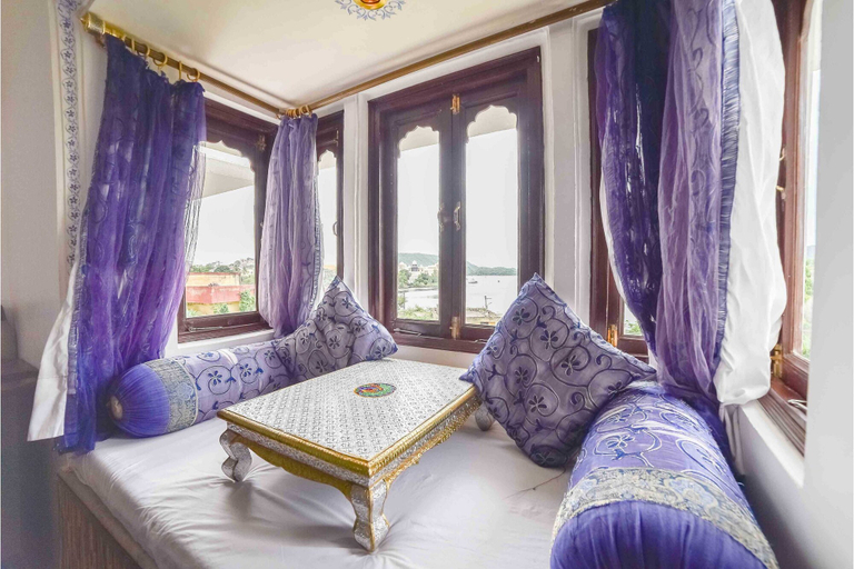 Bedroom 2, Sargam Sadan, Udaipur