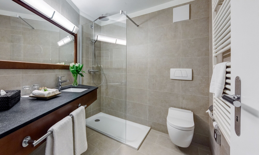 Bathroom 5, Suitenhotel Parco Paradiso, Lugano