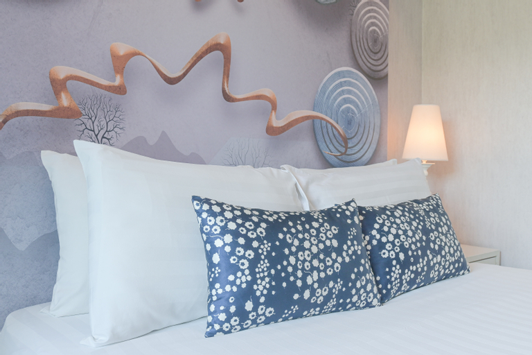 Bedroom 12